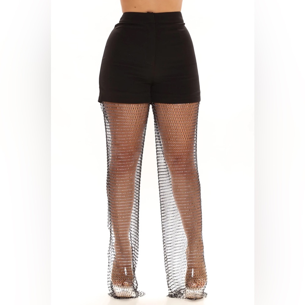 Fashion Nova Black High-Waisted Shorts With Mesh Diamanté Pant, US 16